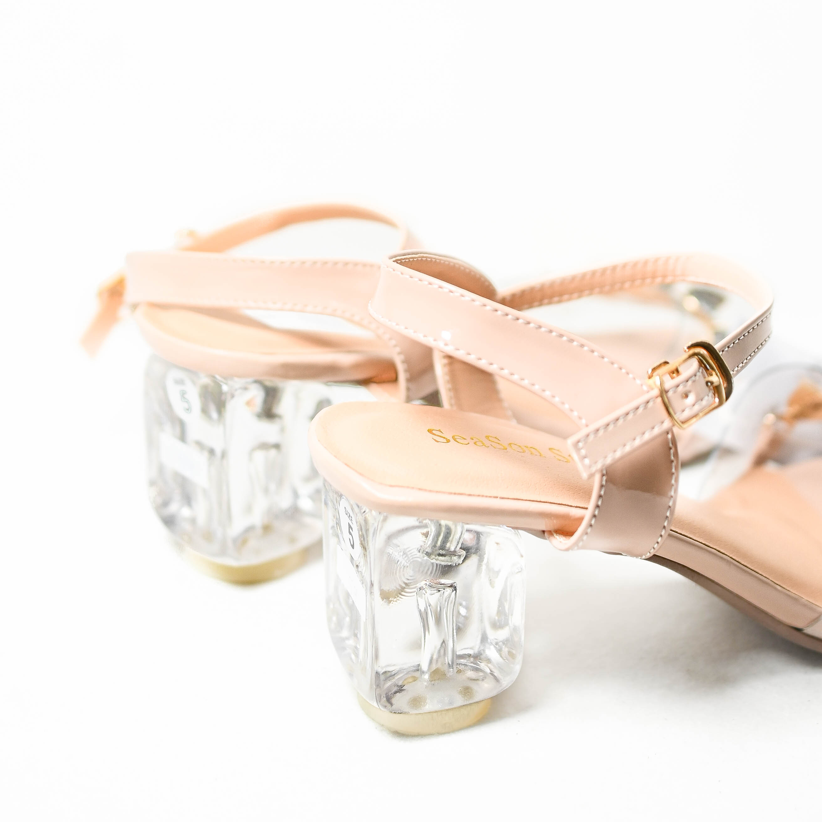 Sandal nữ cao gót đế 6F