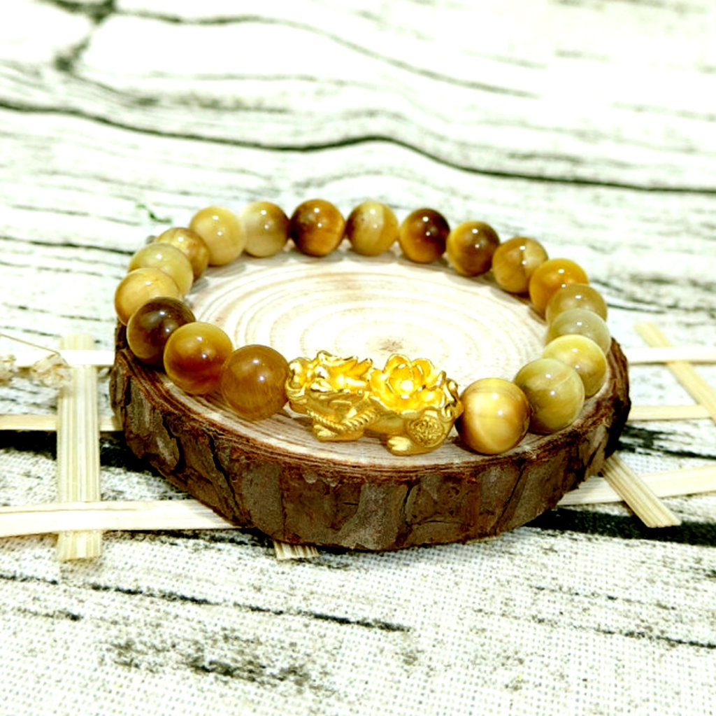 Vòng Tay Phong Thủy Mắt Hổ Ánh Trăng Tỳ Hưu Vàng 24 K - Hợp Mệnh Thổ , Kim - Tăng Vượng Khí - Chiêu Tài Bốn Phương