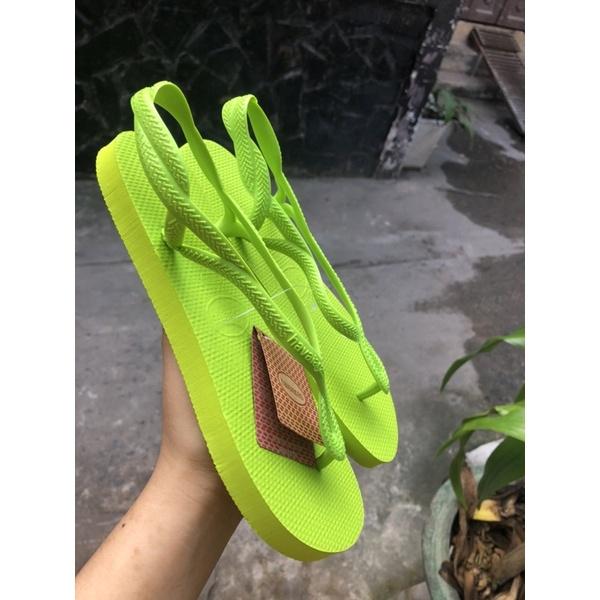 Sandal đi biển cực hot