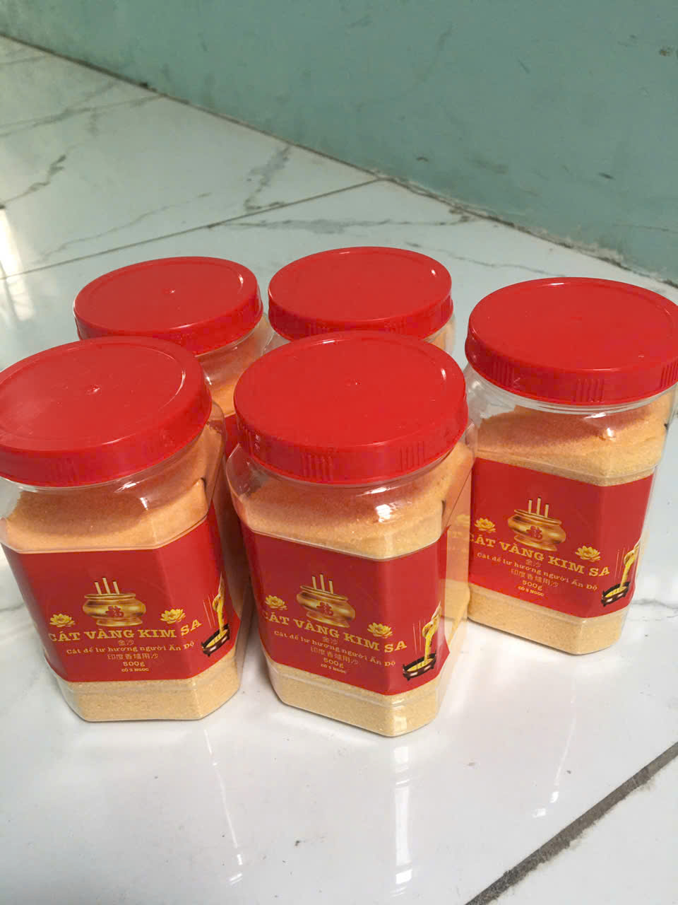 Cát Kim Sa Màu Vàng 500gr – Phụ Kiện Không Thể Thiếu Cho Bàn Thờ