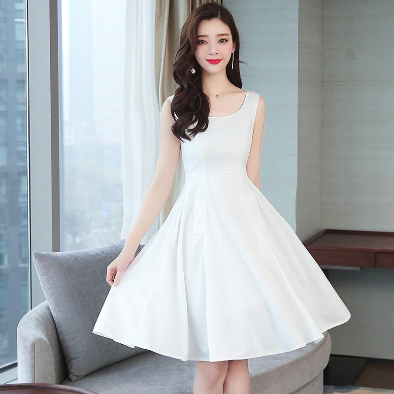 ĐẦM XÒE TRẮNG CÔNG CHÚA