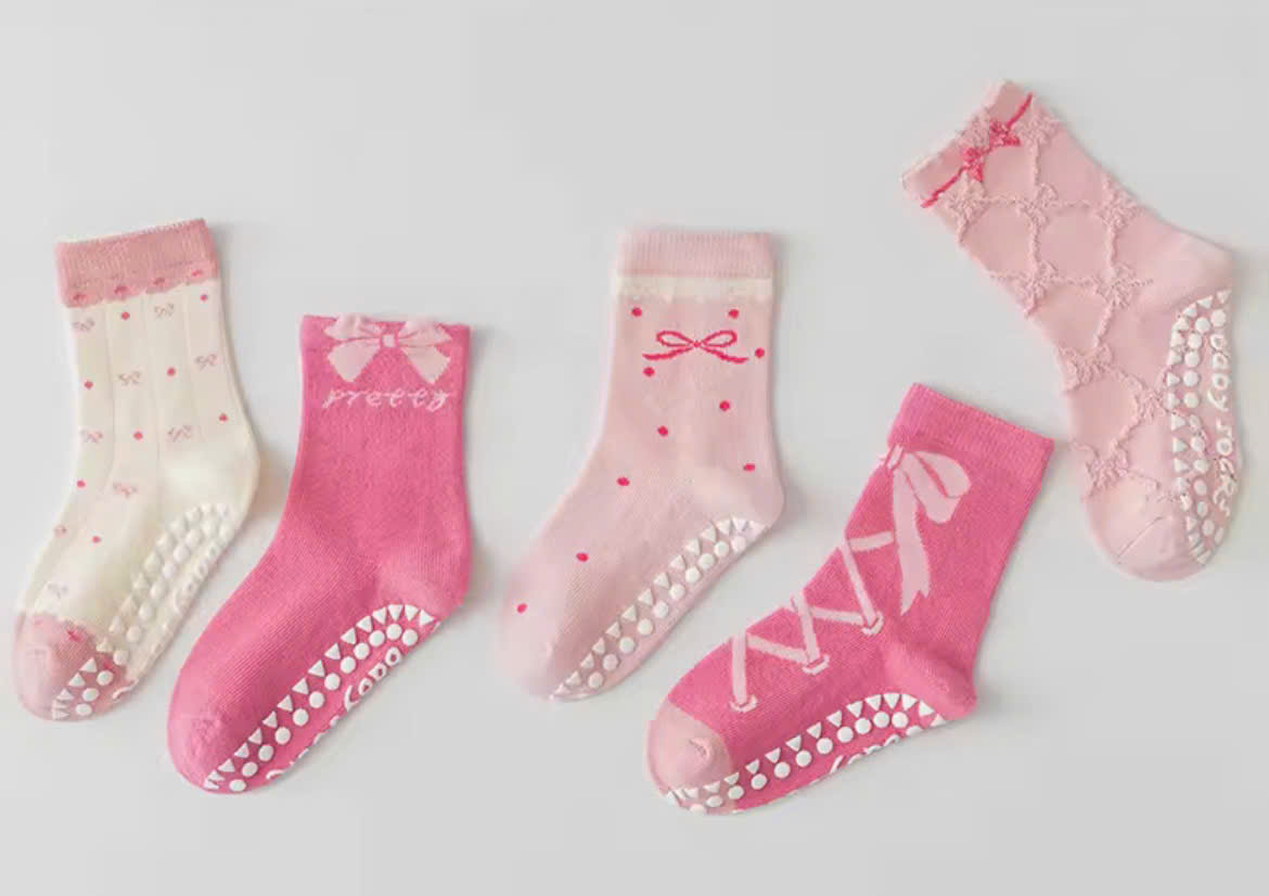 SET 5 ĐÔI TẤT VỚ NƠ HỒNG SIÊU XINH DỄ THƯƠNG