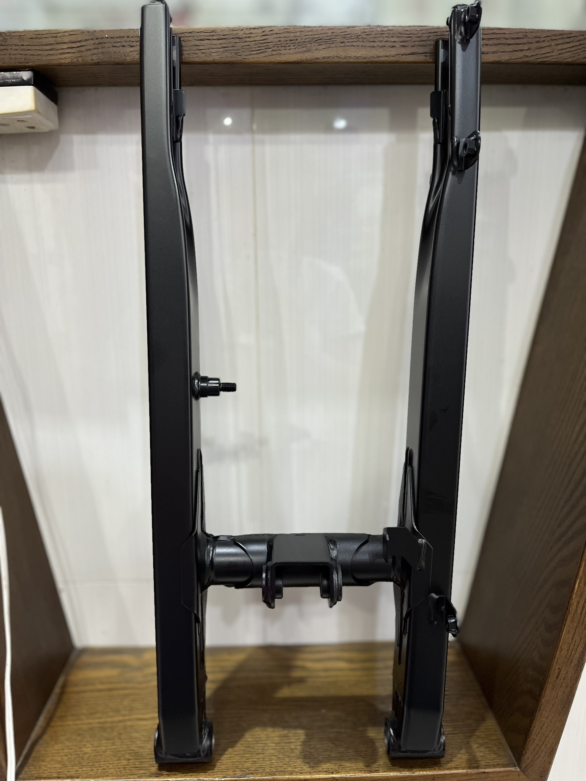 Cụm càng sau xe exciter 135 4 số có tay côn