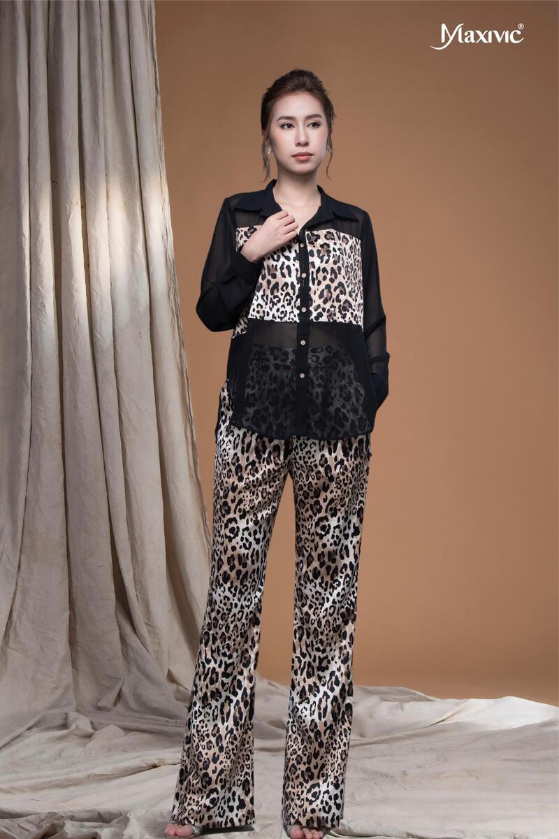 Quần tây beo lụa cát ống loe LM112430 [BST Da Beo