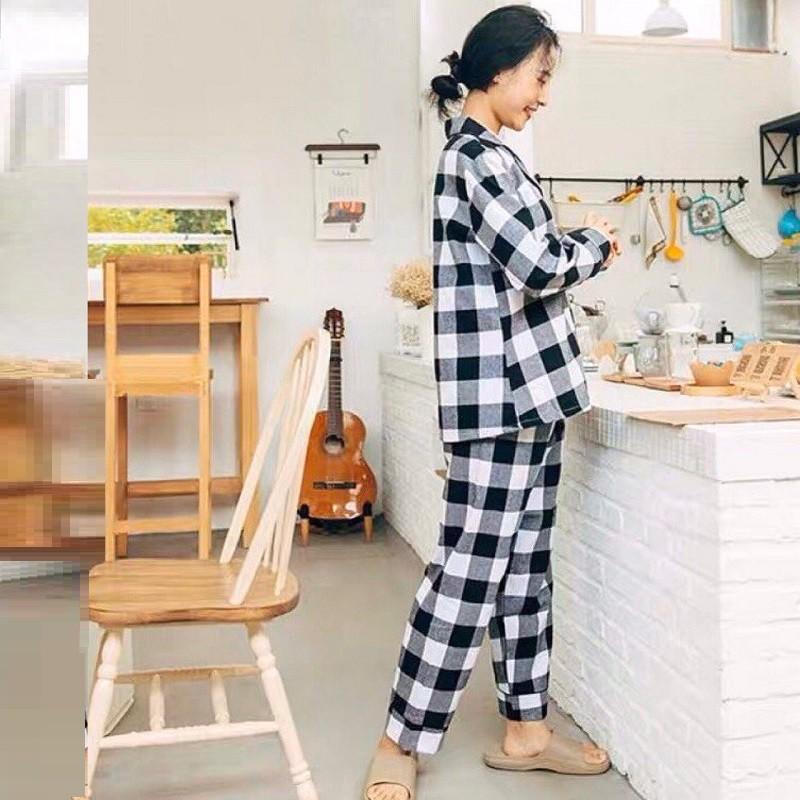 Bộ pyjama nữ vải thô cotton kẻ caro đen trắng trẻ trung