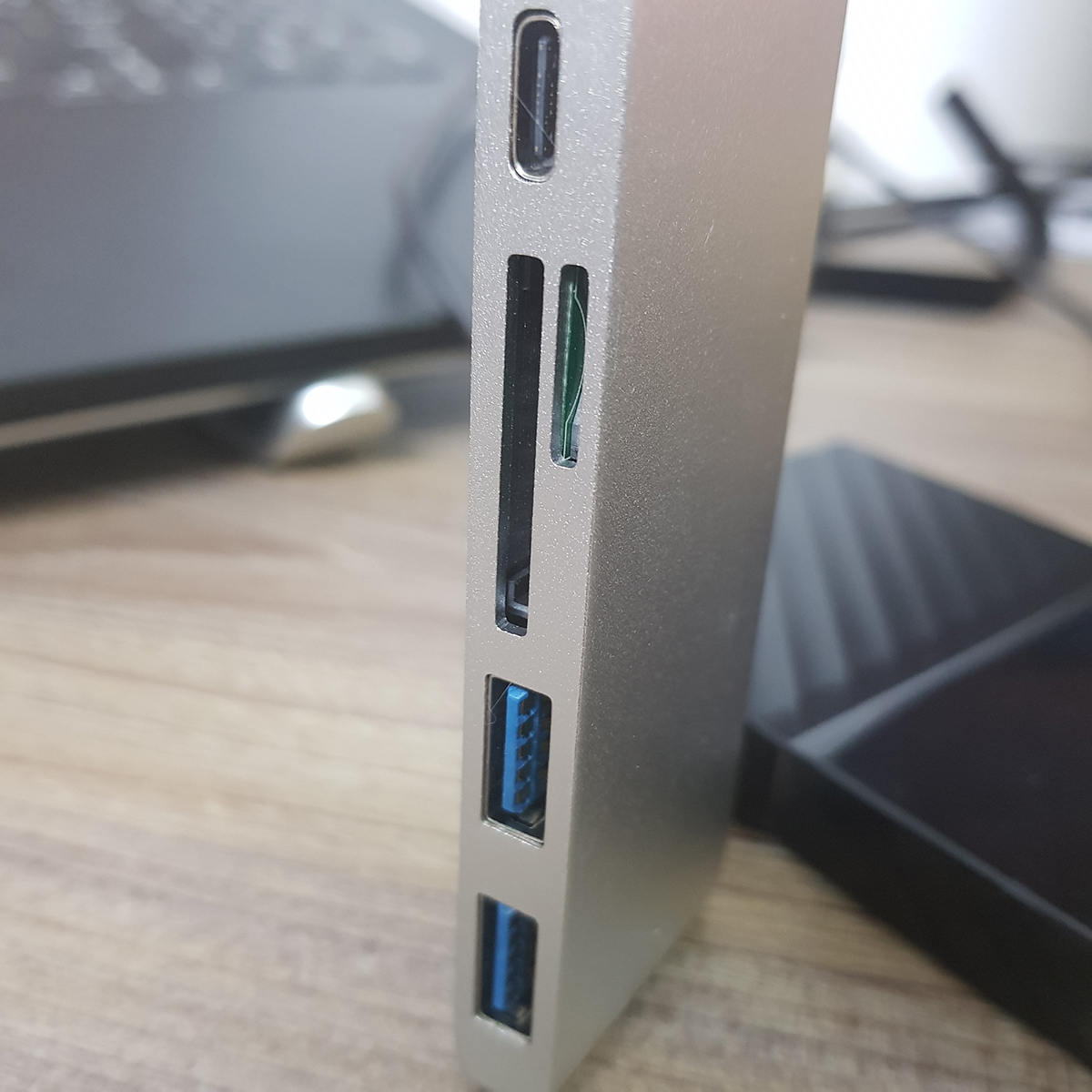 Hub usb type-c 5012U1TSPD đọc thẻ nhớ, usb cho iPad Pro 2018/ 2020, Macbook