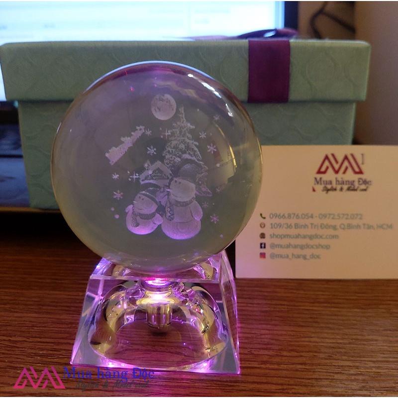 Bộ quà tặng giáng sinh 2021 Quả cầu pha lê đèn led 3d người tuyết giáng sinh