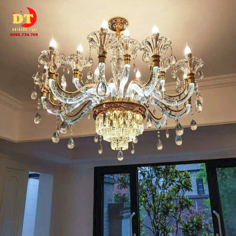 Đèn chùm nến tay phale phát sáng 15 tay phong cách tân cổ điển phòng khách DCN