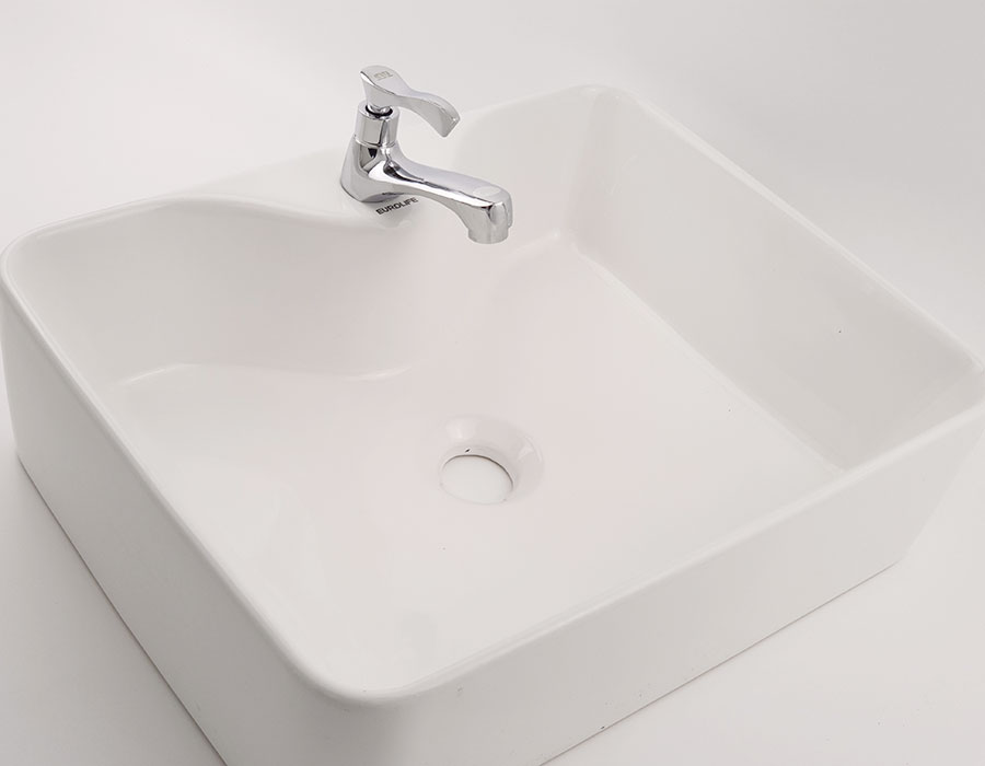 Vòi Lavabo lạnh Eurolife EL-116 (Trắng bạc)