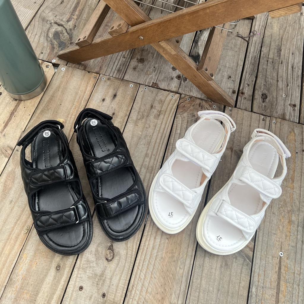 Giày sandal nữ ulzzang 3p hai quai dán ngang đế mềm nữ Shoes Paradise TD181