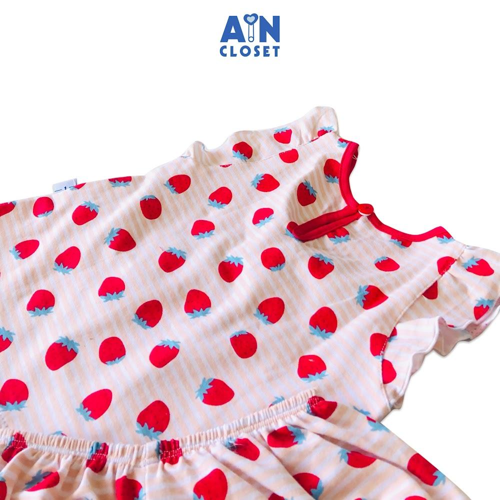 Bộ quần áo ngắn bé gái họa tiết Dâu kẻ đỏ thun cotton - AICDBGP0IGNY - AIN Closet
