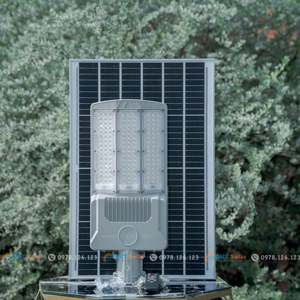 ĐÈN ĐƯỜNG NĂNG LƯỢNG MẶT TRỜI VÁT 3 MẶT