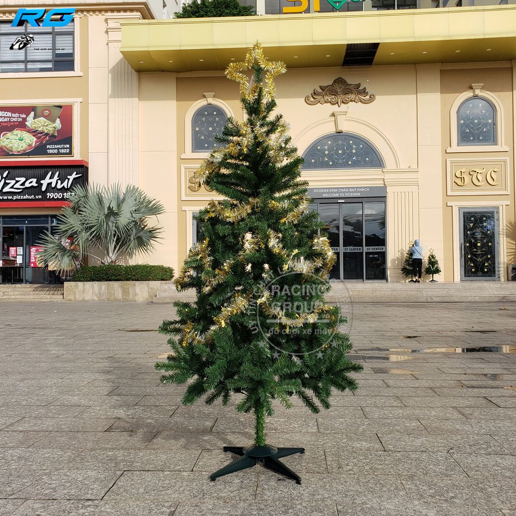 Cây Thông Noel 1m8 Trang Trí Giáng Sinh Kèm Phụ Kiện Quả Châu Bông Tuyết Hộp Quà Dây Đèn Led...Trang Trí Cây Thông Giáng Sinh 1m8 Trong Nhà Ngoài Trời