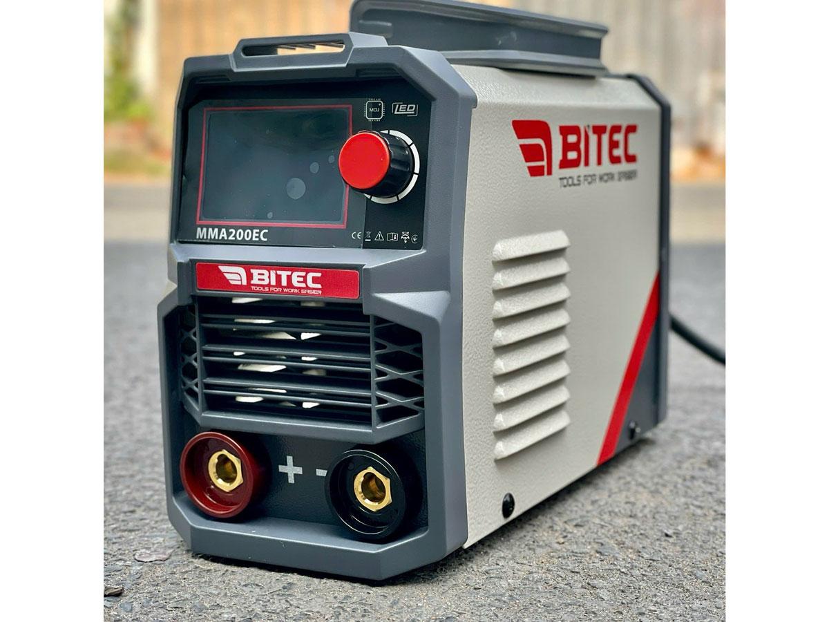 MÁY HÀN QUE 2.5MM 200A BTEC MMA-200EC- HÀNG CHÍNH HÃNG