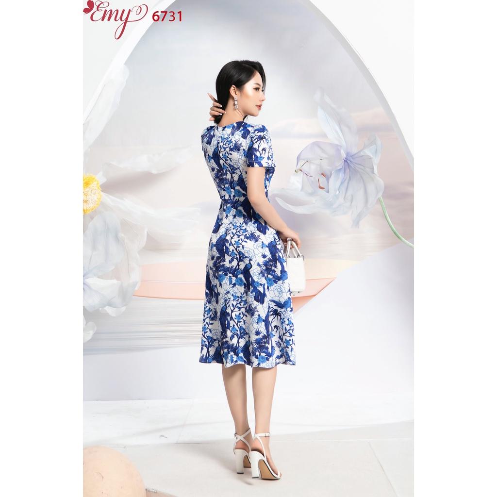 Đầm EMY EM6731 Xoè Cổ Cách Điệu