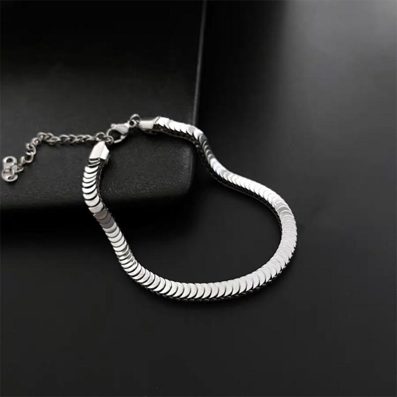 B37 Vòng tay nữ lắc tay nữ titan không đen gỉ vảy cá xếp đẹp Ring House