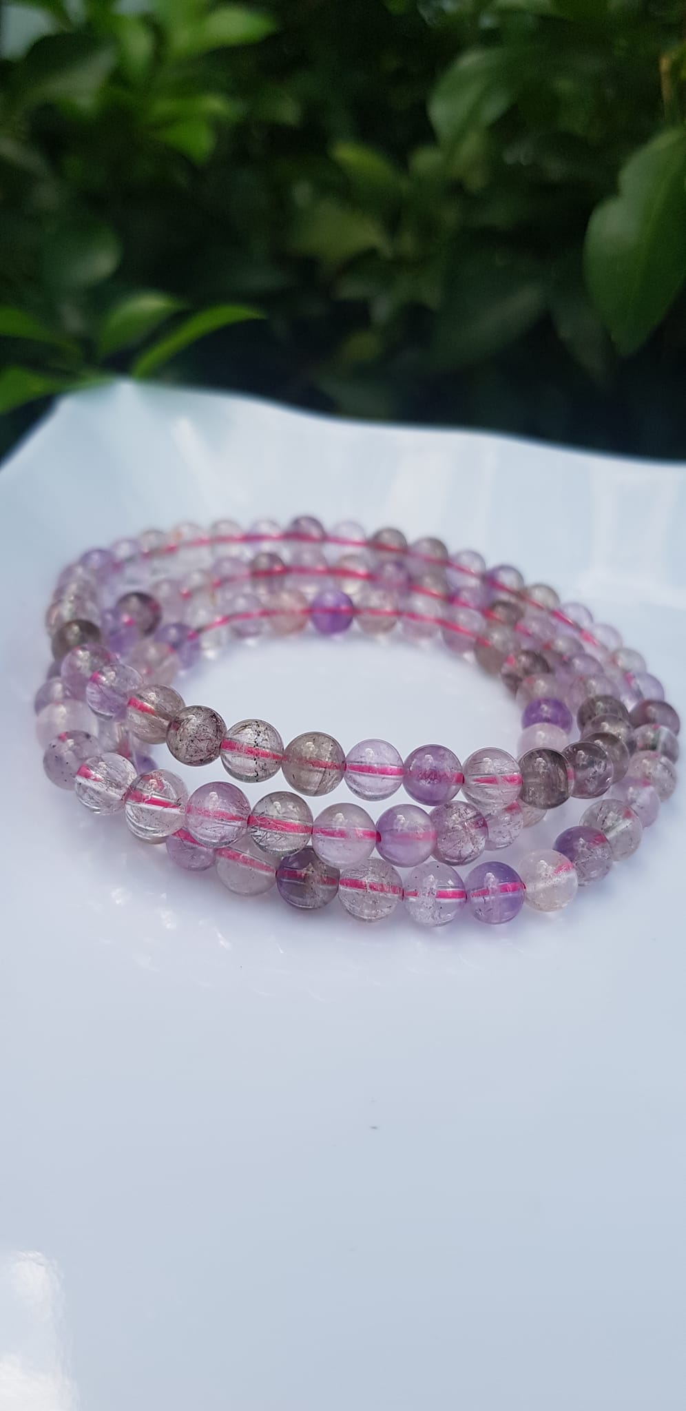 Vòng Tay phong thủy Đá Super Seven tự nhiên bóng đẹp Size vòng hạt 6mm kiểu quấn tay 3 vòng đẹp lắm ạ Super Seven màu tím tím trắng bóng thiệt là đẹp ạ