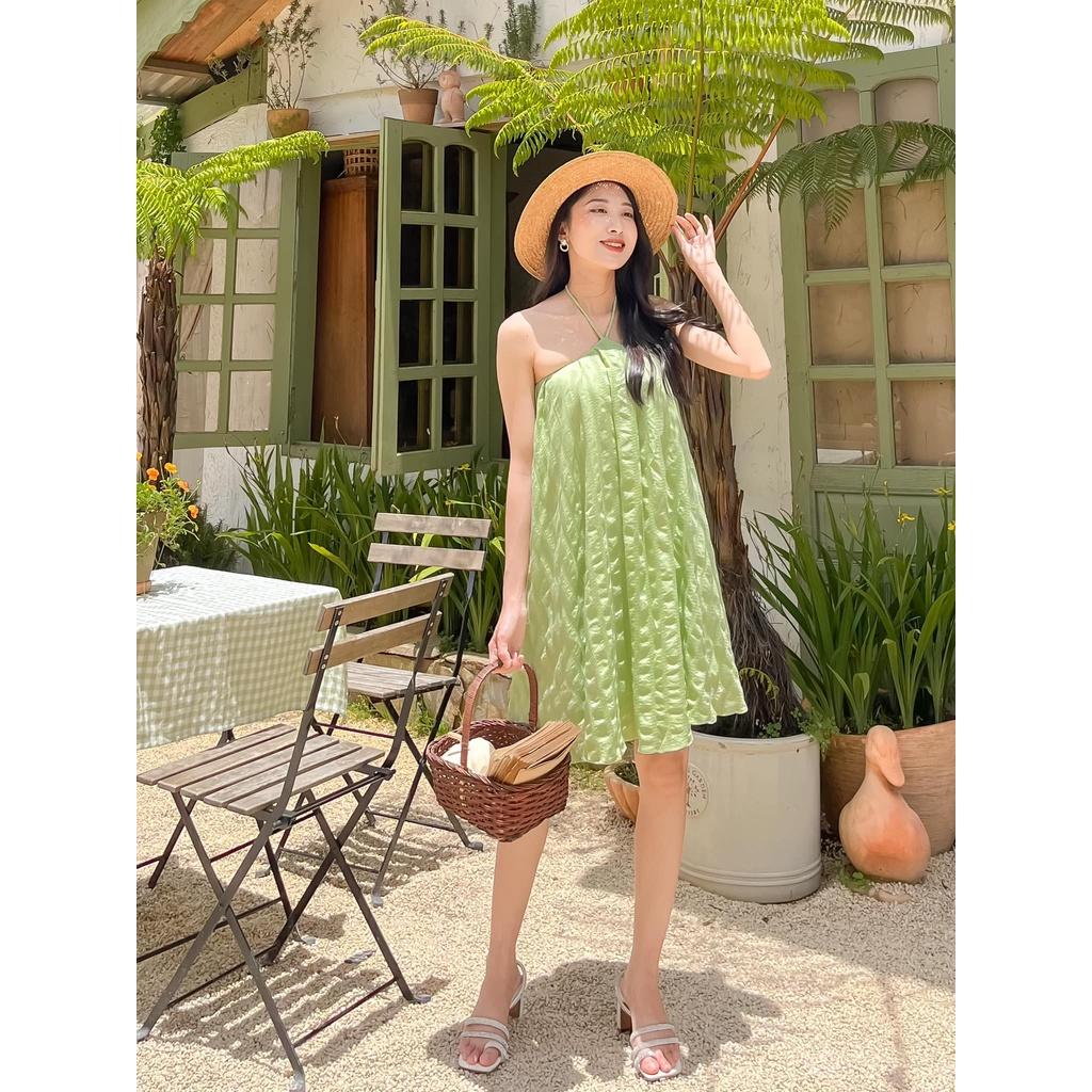 Đầm cổ yếm, chất cotton thô hai lớp, thích hợp đi biển và dạo phố