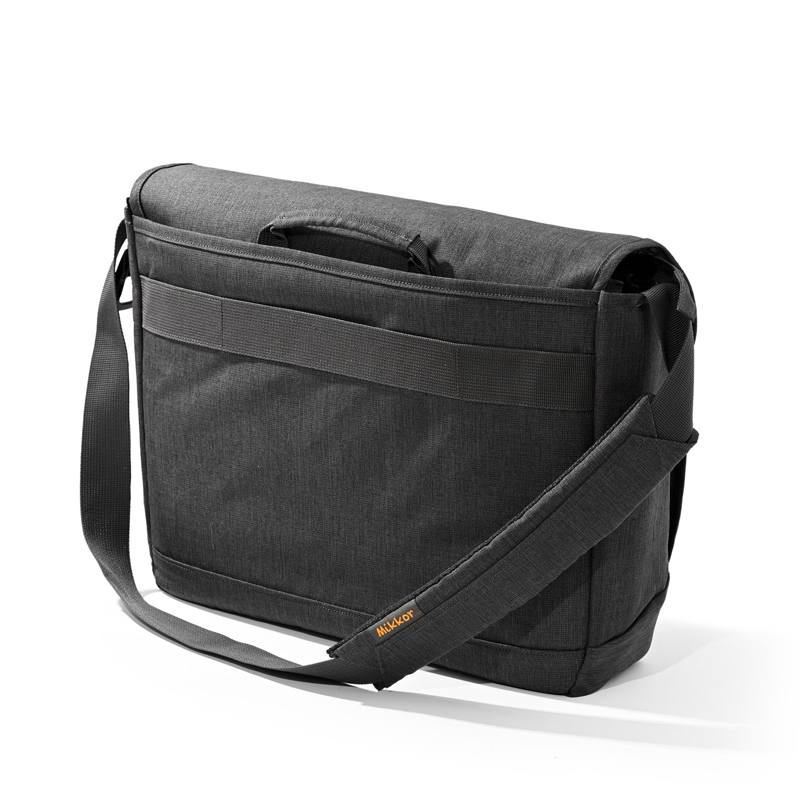 Cặp xách đựng Laptop 15.6 inch chính hãng Mikkor dòng The Mina Messenger