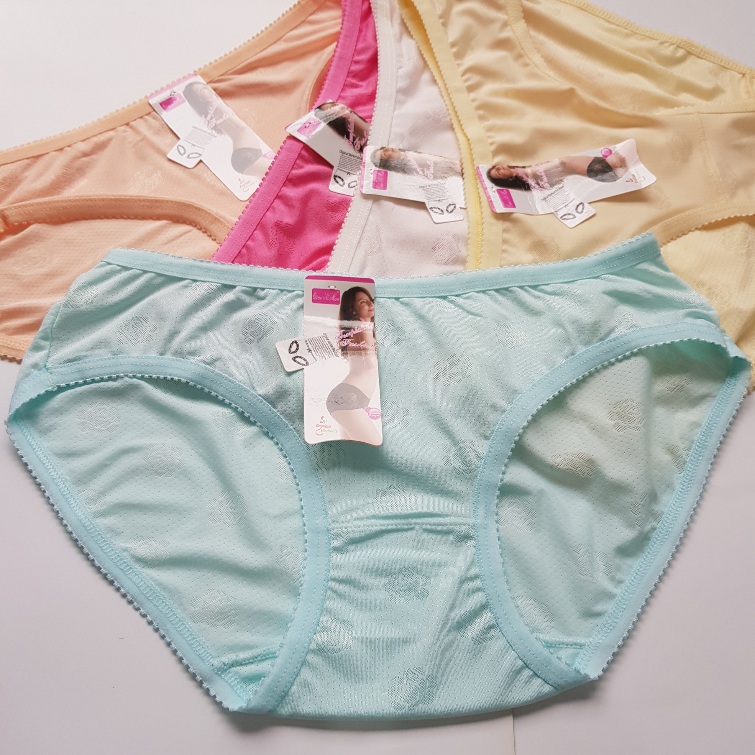 Combo 10 quần lót thông hơi hoa chìm fom to từ 48-58kg siêu đẹp
