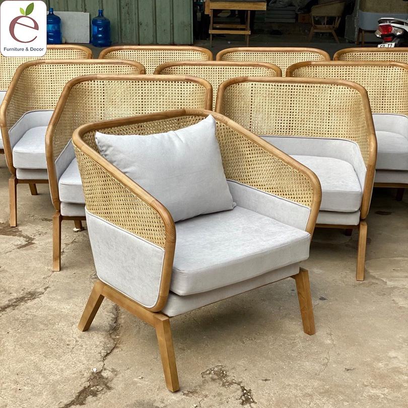 Sofa đơn Capitu - Sofa gỗ, đan mây mắt cáo tự nhiên, bọc vải, nỉ, da, màu tùy chọn. Hàng gia công tỉ mỉ.