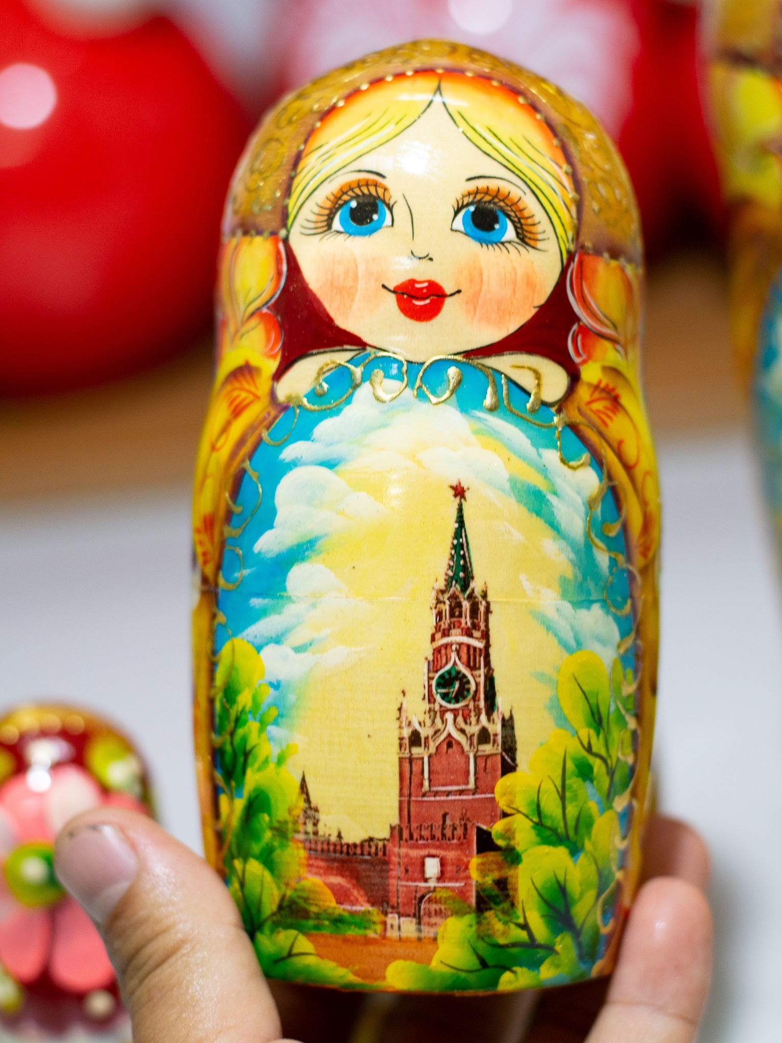 BỘ BÚP BÊ MATRYOSHKA 7 LỚP CAO 21CM VẼ HOA VĂN "PHONG CẢNH MOSKVA"