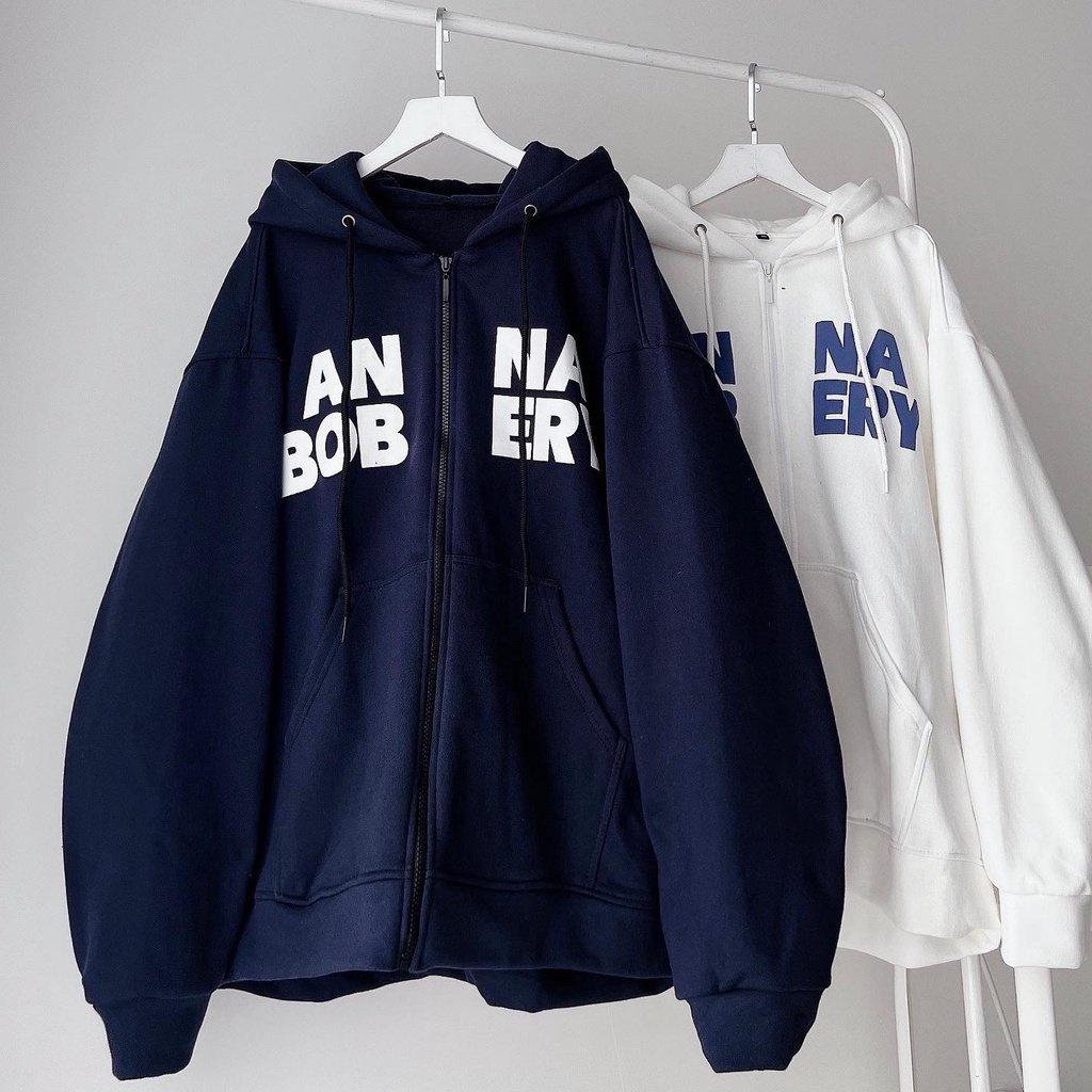 Áo khoác nỉ unisex liền mũ có túi in chữ ANNA.BOBERY có 2 màu SHOP