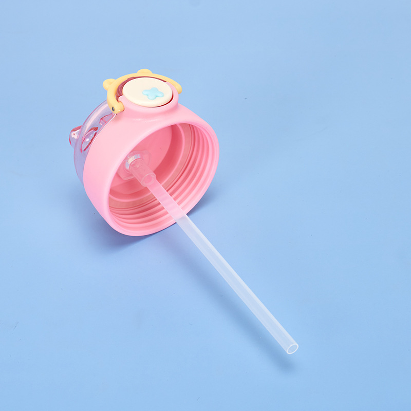 Bình nước kèm ống hút gấu Bear trong xịn xò kèm dây đeo kèm sticker 600ml