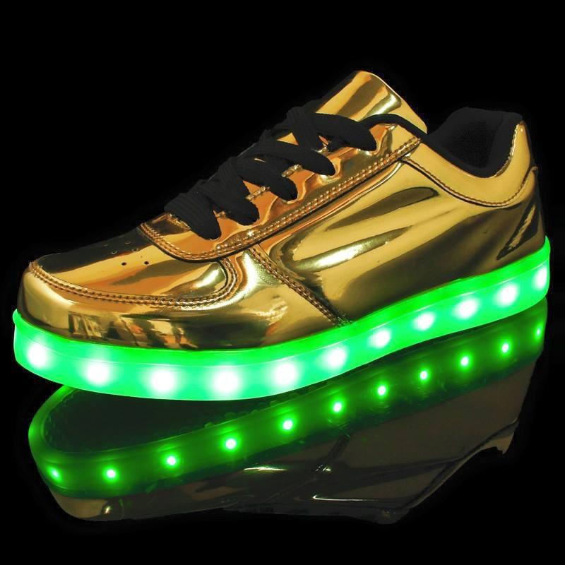 -Giày phát sáng màu vàng bóng phát sáng 7 màu 8 chế độ đèn led style phong cách hàn quốc