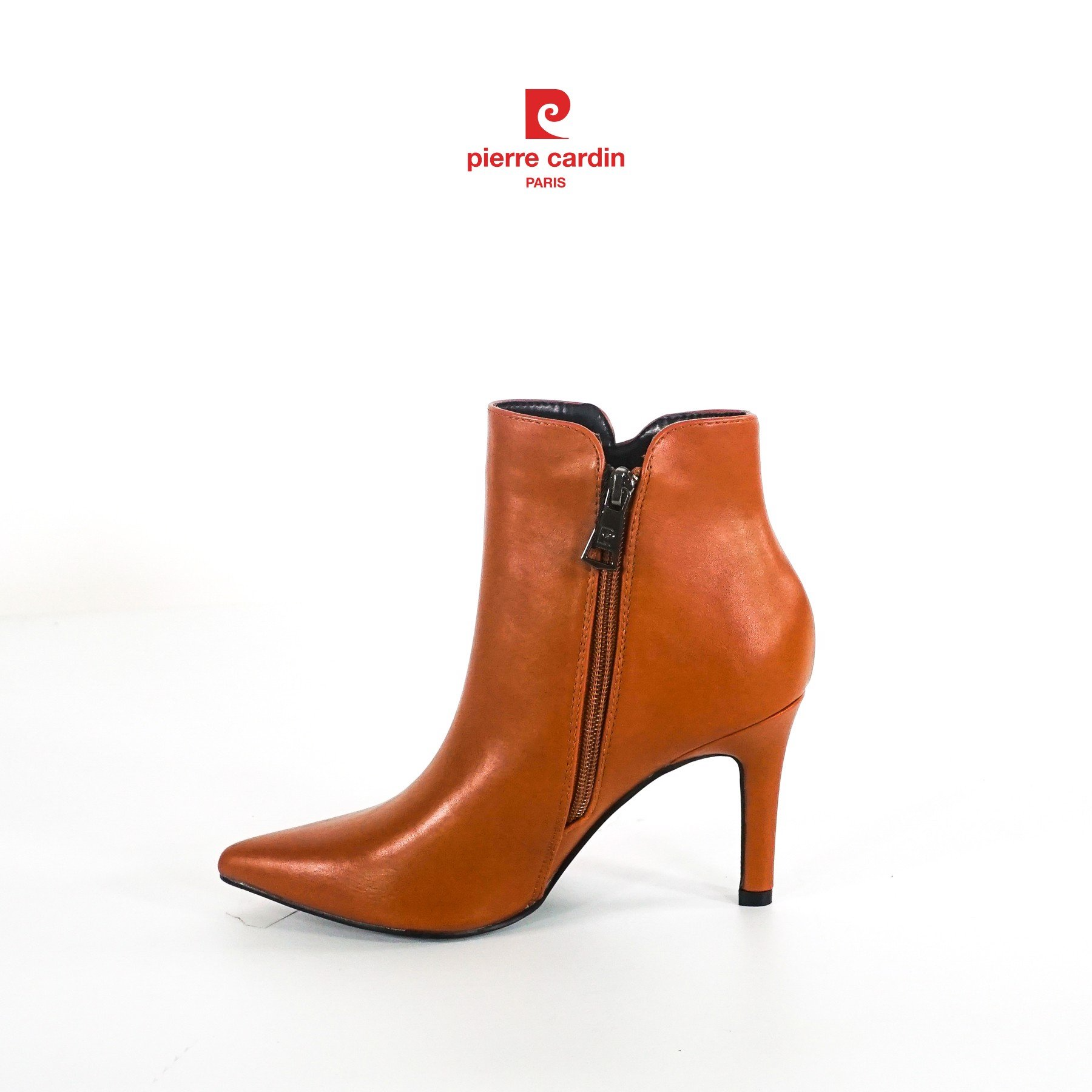 Giày boots nữ Pierre Cardin mũi nhọn, gót nhọn cao 3cm, chất liệu da cao cấp - PCWFWS 209