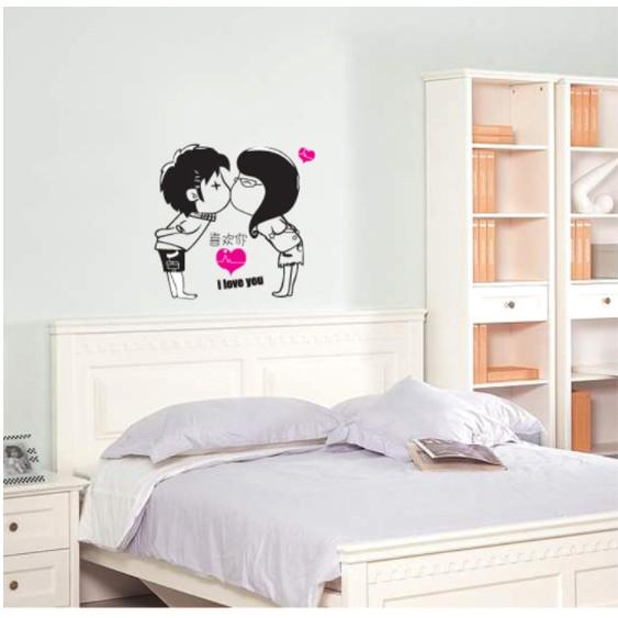 Decal dán tường Cặp đôi yêu nhau mẫu mới