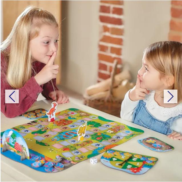 Trò chơi trí tuệ Dino-Snore-Us - Orchard Toys giúp trẻ phát triển kỹ năng làm toán, giao tiếp xã hội