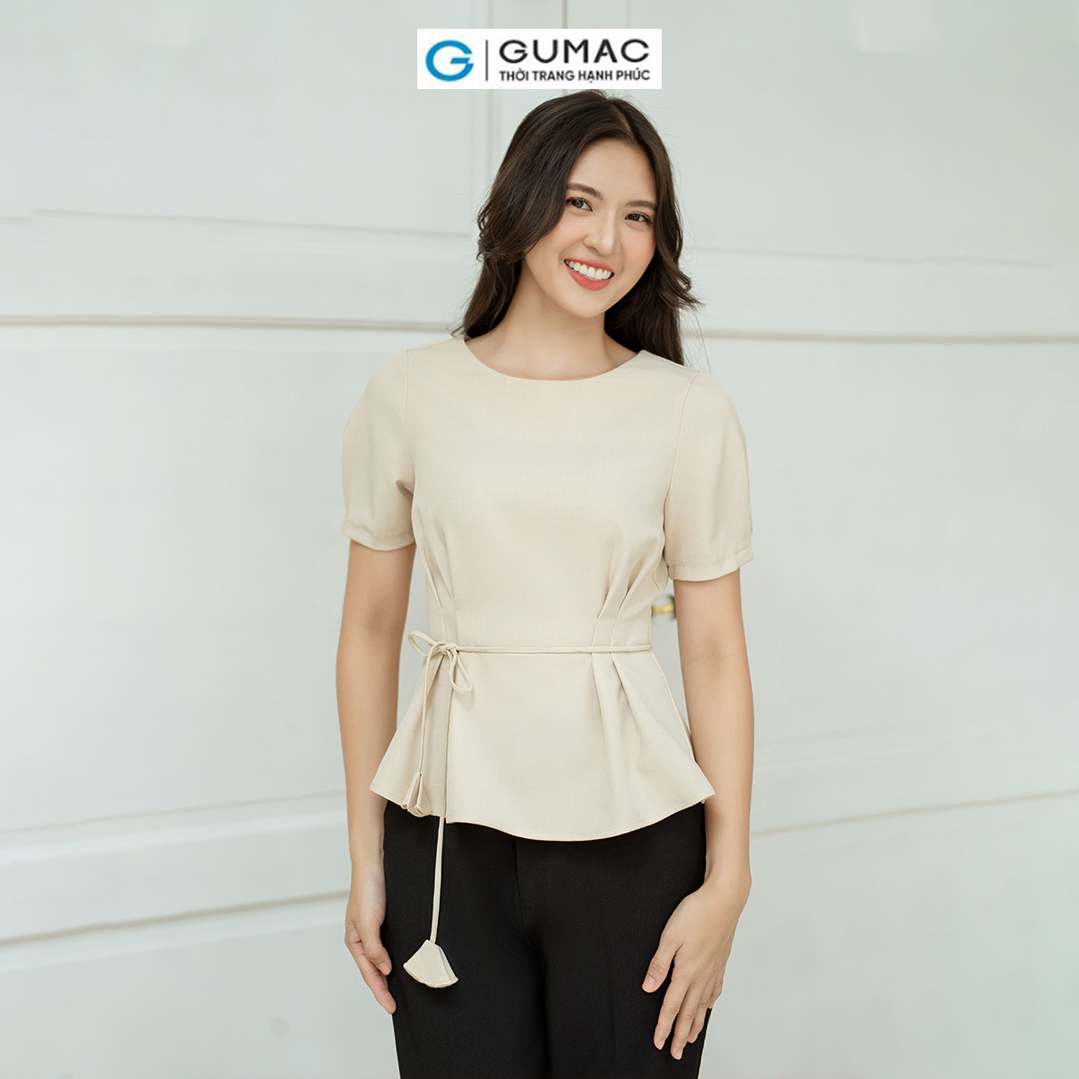 Áo kiểu chiết ly eo GUMAC AD08039