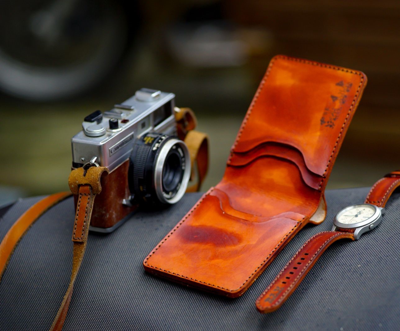 VÍ RAM TRỐNG ĐỒNG ĐỎ MAHOGANY DÁNG NGANG – MỆNH HỎA VÀ MỆNH THỔ - HÀNG CHÍNH HÃNG