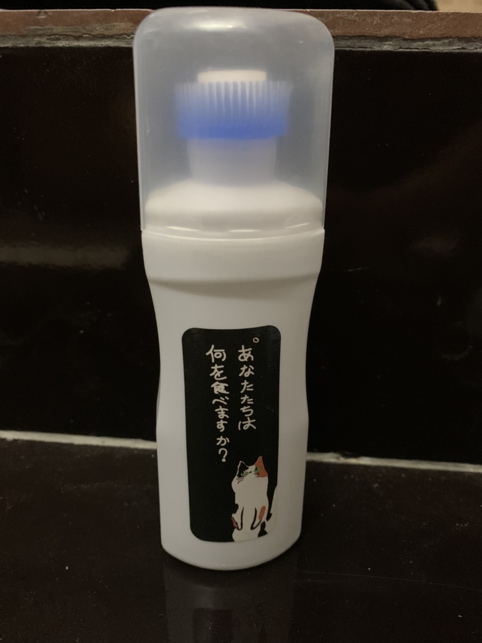 Chai Tẩy Giày Siêu Sạch ( Có Đồ Chùi ) – 1TK98880 Làm Trắng Lại Đai Giày Hay Chiếc Túi Xách Sang Trọng