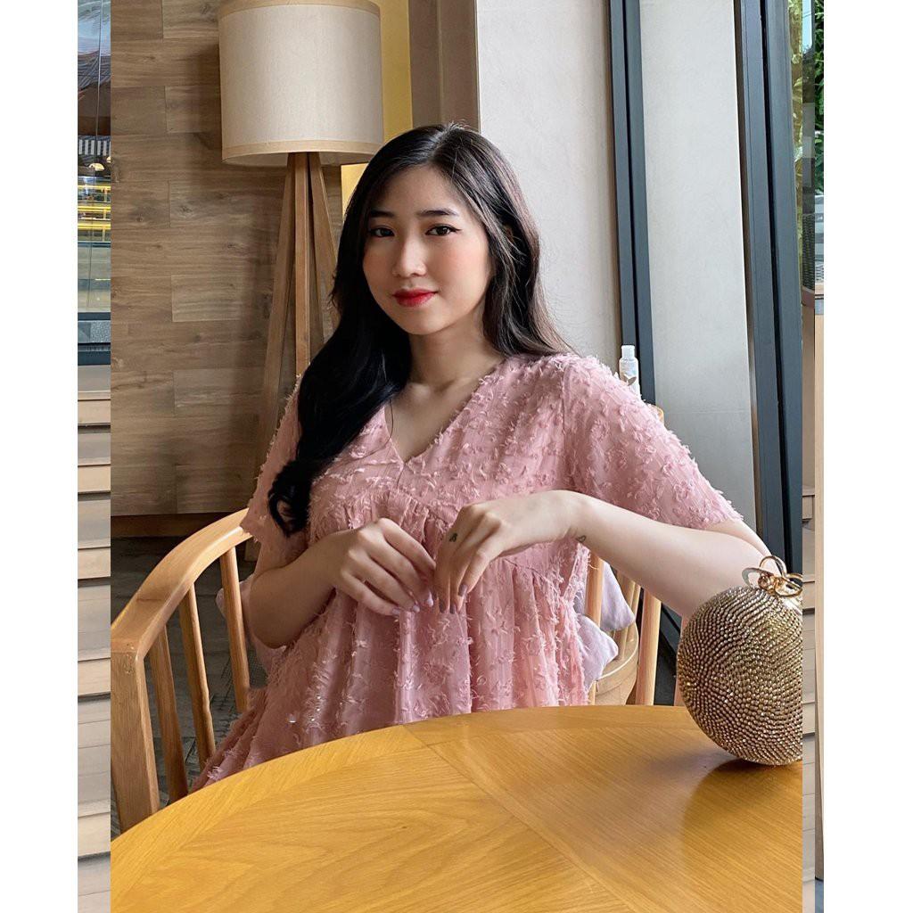 Váy bầu dạo phố