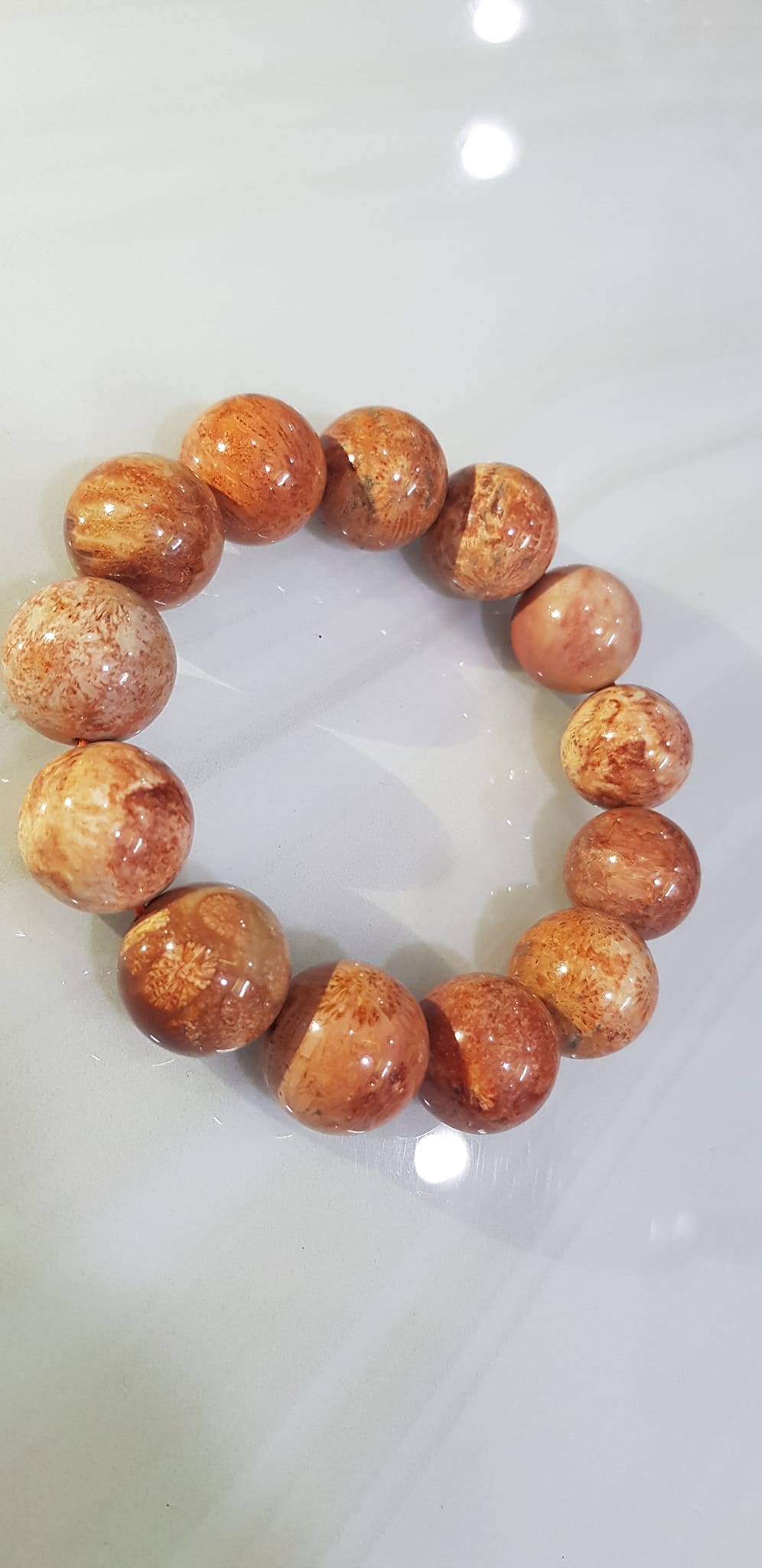 Vòng Tay Nam San Hô Hóa Thạch Mới size vòng 16mm 13 hạt đúng cung sanh tốt Màu Đỏ Hoa Đẹp Sang đỏ dãy núi tự nhiên Vòng hàng hiếm bóng nam đeo đẹp may mắn sang tay lắm ạ
