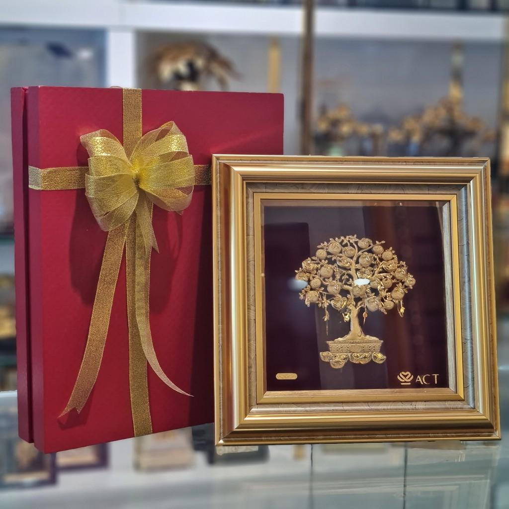 Tranh cây táo tài lộc 30x30 cm