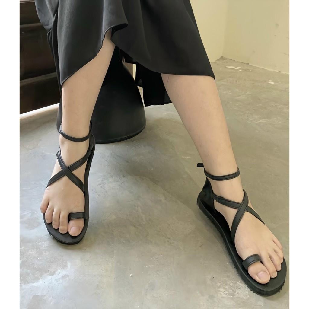 Sandaldongnai dép sandal nữ đế đen quai đen size từ 35 nữ đến 40 nữ