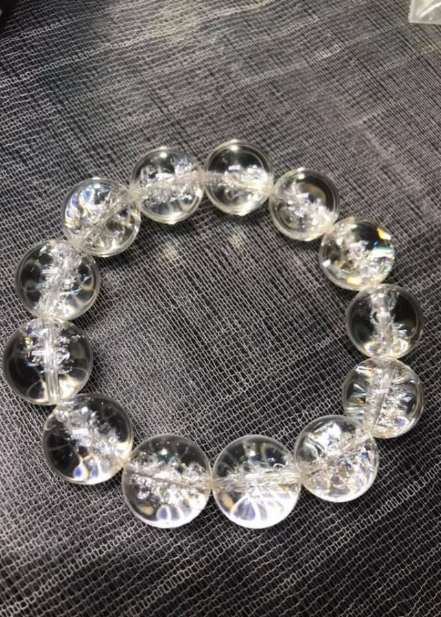 Vòng Tay Đá Thạch Anh Trắng Tuyết 16mm Nam Mệnh Kim Thủy Cung Sanh Tự Nhiên Mới Đẹp Lắm