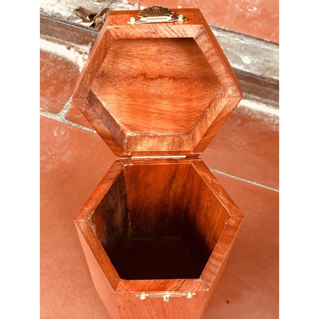 Hộp đựng chè - Hộp đựng trà gỗ hương chạm khắc chữ phúc