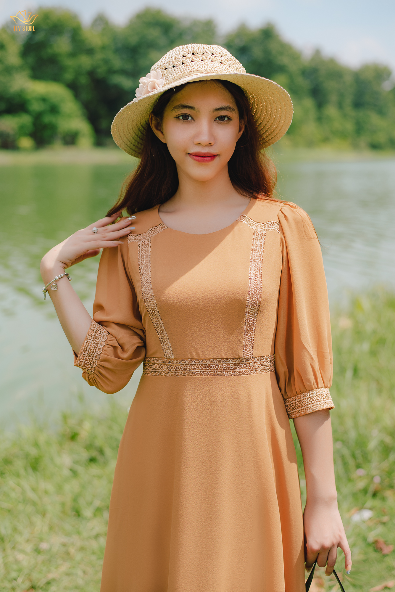 Đầm Form A thiết kế dáng dài  Cổ tròn tay lở phối ren màu Da TTV STORE TTV1389