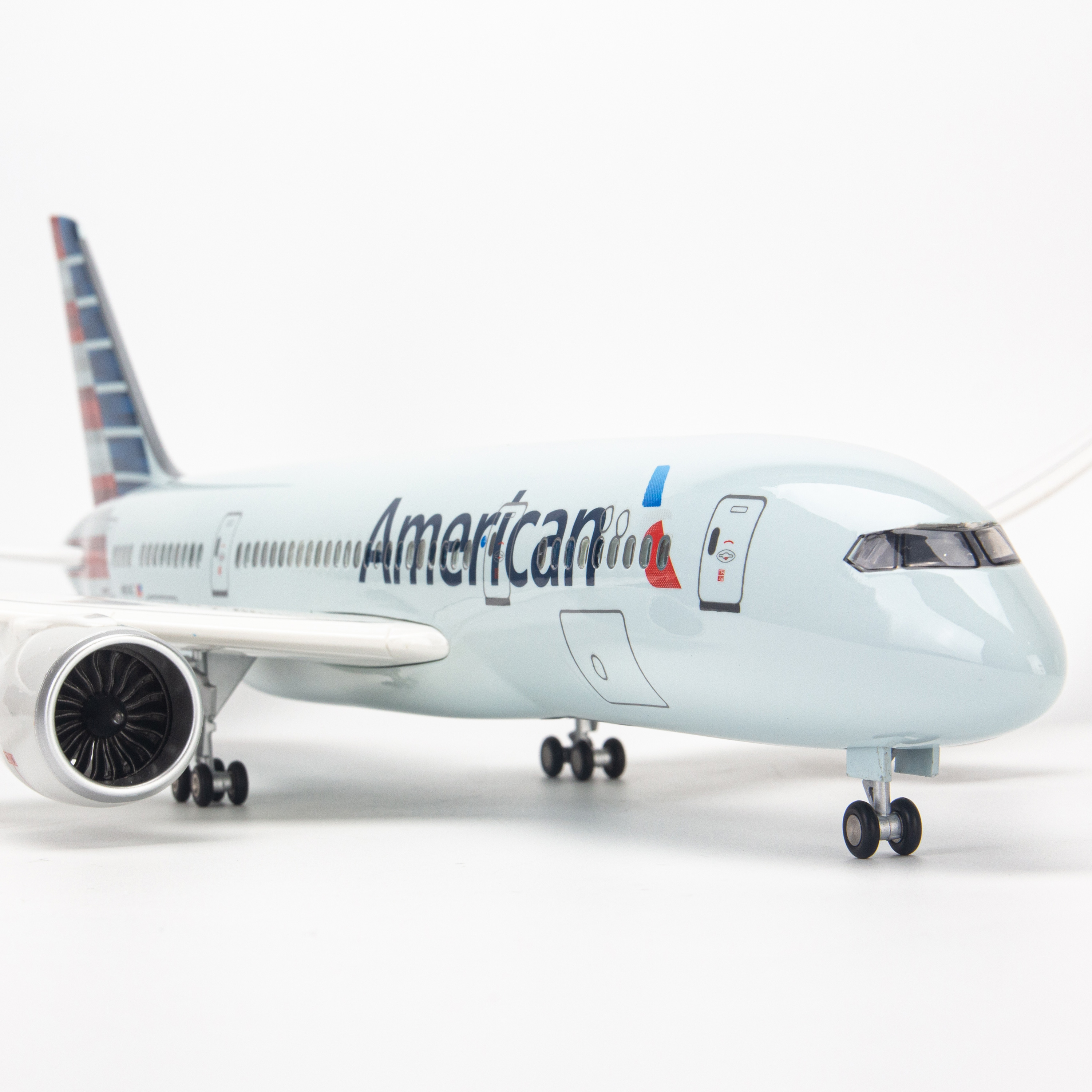 Mô hình máy bay American Airlines Boeing B787 lắp ráp có đèn 47cm MBMH46