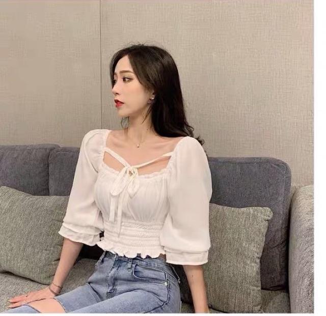 Áo trăng’ cổ vuông chằn 4 thun eo , phong cách dễ thương
