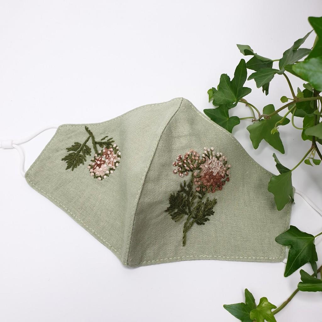 Khẩu trang thêu tay vải linen JL119X