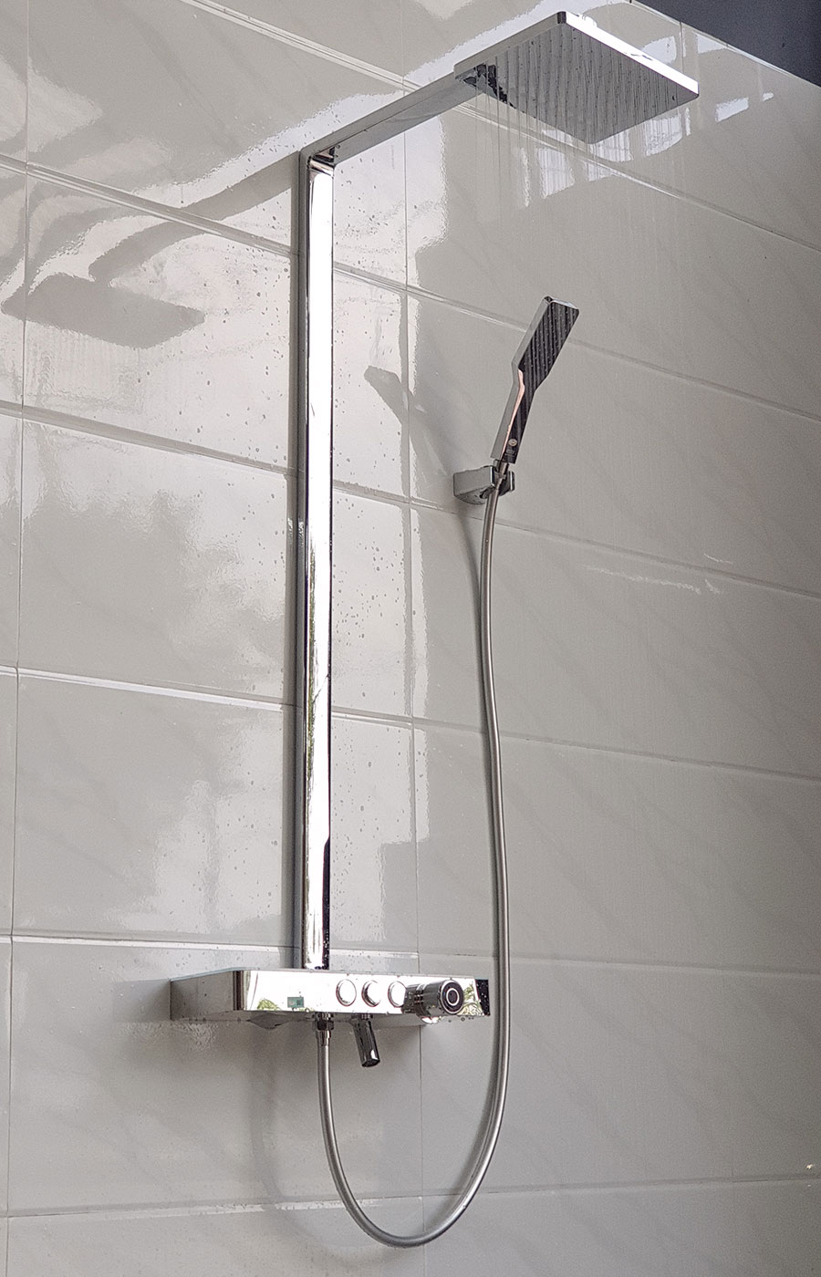 Sen bộ tắm đứng nóng lạnh Eurolife EL-SC907 (Trắng bạc)