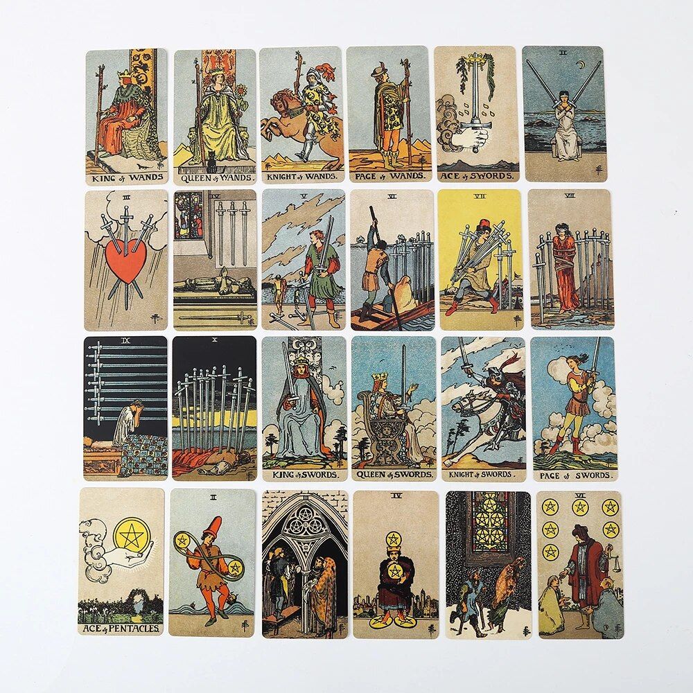 Bộ Bài Borderless Waite Tarot Deck  78 Thẻ Mạ Vàng