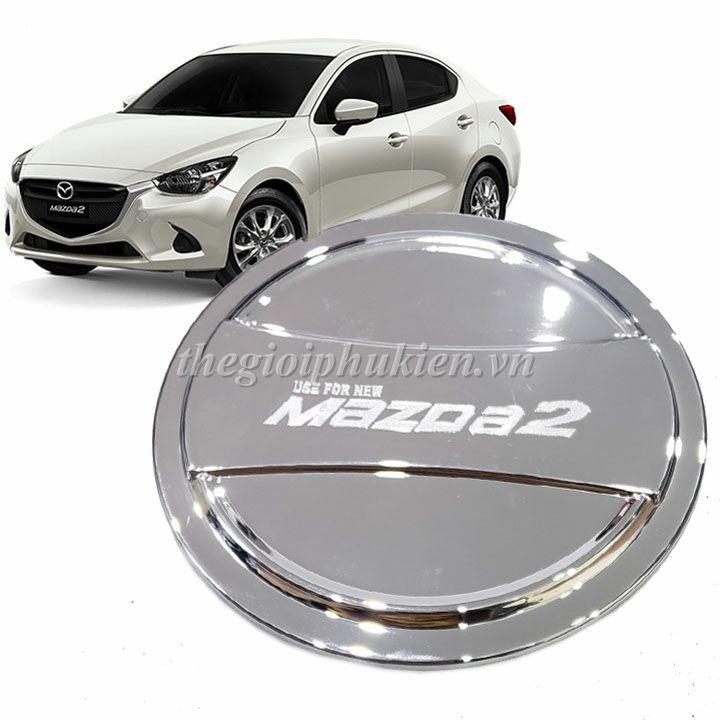 Ốp nắp bình xăng Mazda 2 mạ Crom