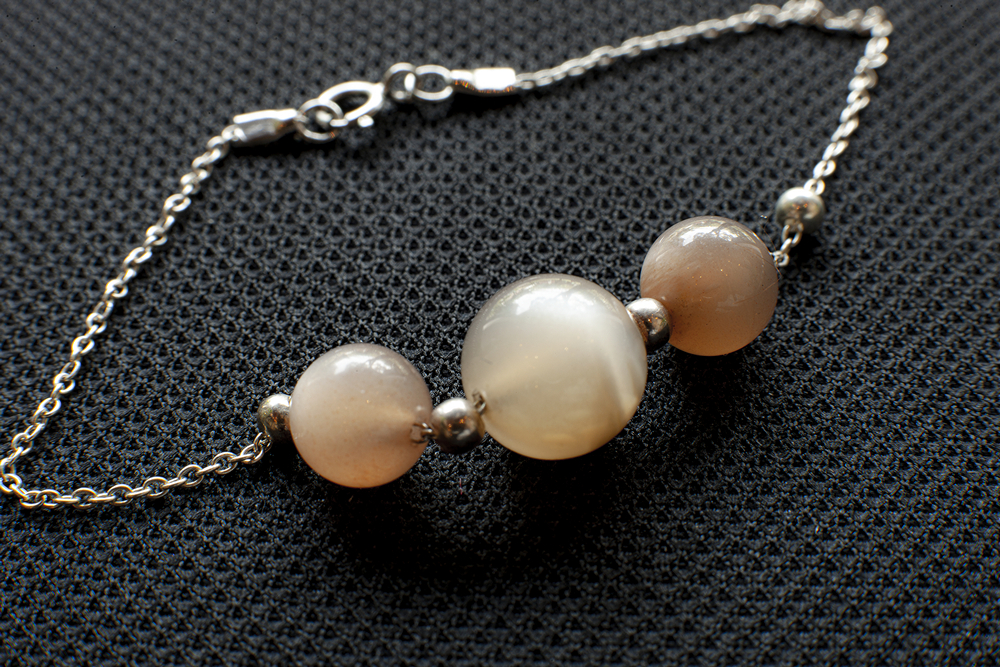 Lắ Tay Phong Thủy Đá Xà Cừ - Hắc Nguyệt Quang Thiên Nhiên Mix Bạc LT006