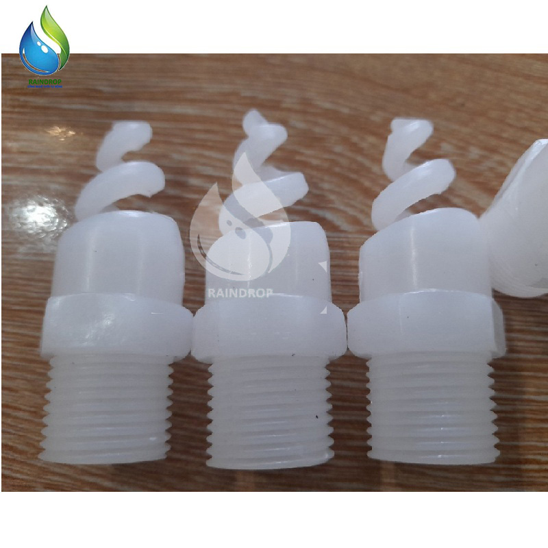 BÉC TƯỚI XOẮN ỐC NHỰA PHI 34